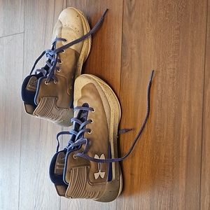 Under Armour Men's size 6